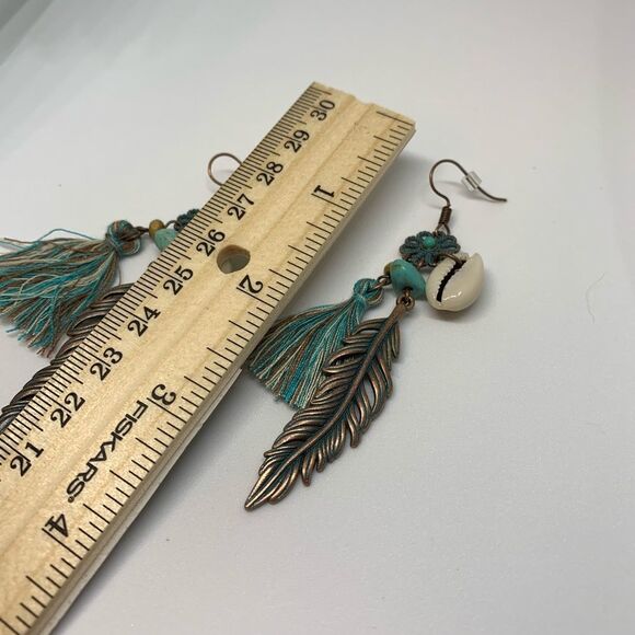 Flower Feather Boho Cowrie Shell Earrings (g3 - Picture 2 of 8